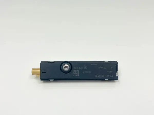 Mercedes-Benz A2319059700 Antenneversterker Gebruikt image 5