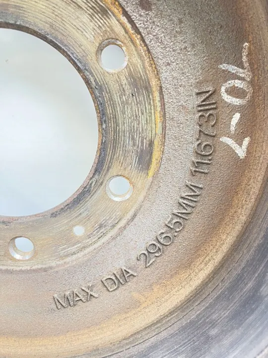 Isuzu D-Max Hinterrad-Trommelbremse OEM MAM25661 image 4