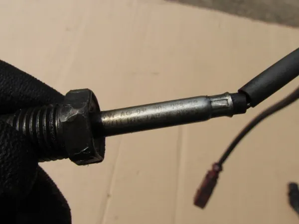 Sensor de temperatura de escape Audi Q5 I 8R 2.0 TDI 03L906088DR image 4