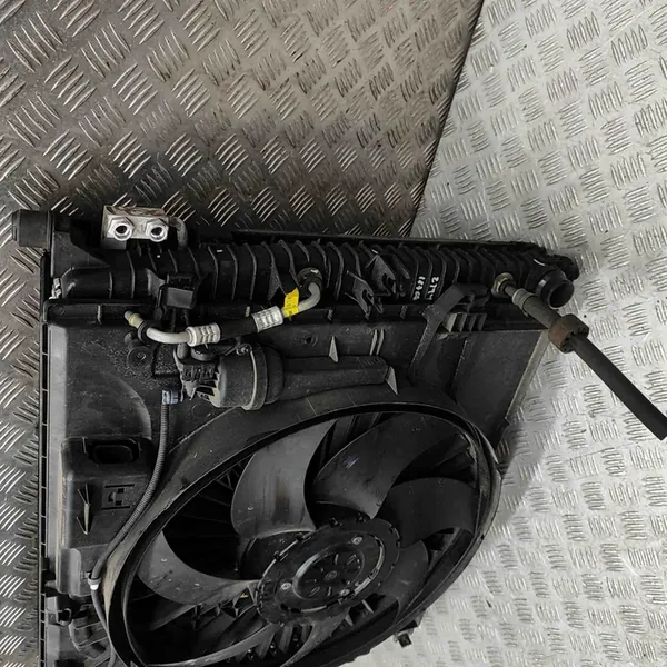 Koelonderdelen Mercedes-Benz GLE Coupe 3.0L A0995000104 image 4