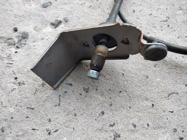 OEM LINKA CIĘGNO GAZU PALIWA TOYOTA RAV4 II 3D 2.0 VVTI image 3