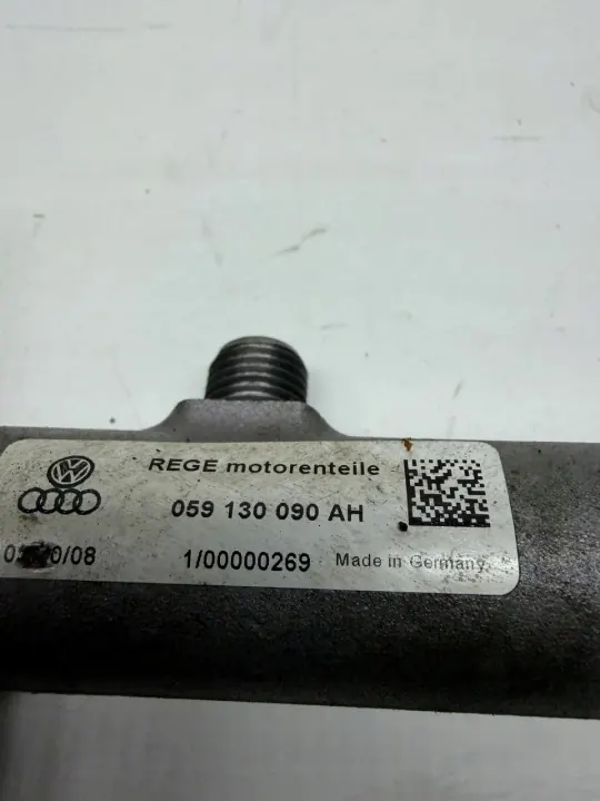 Rail d'injection Audi A6 C6 3.0 TDI OEM 059130090AH image 9