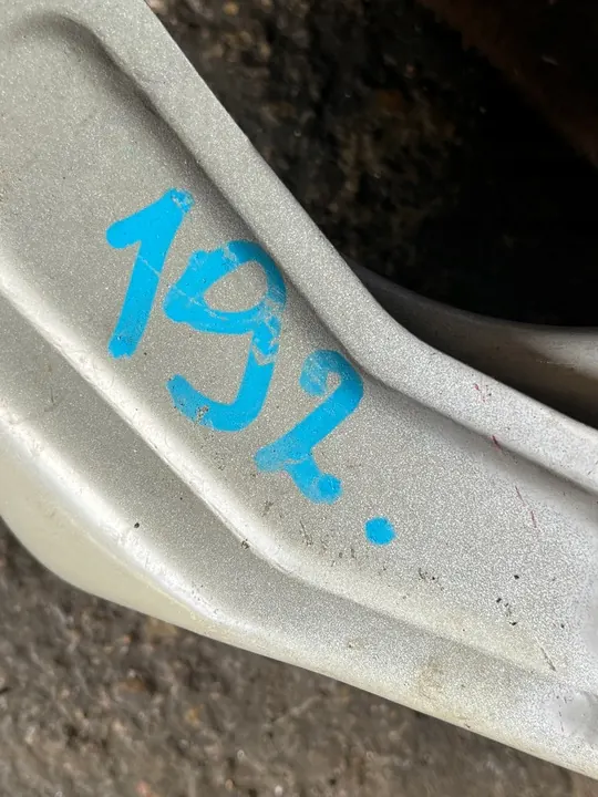 HYUNDAI SANTA FE IV Bisagra de capó derecha 81161-S1000 image 6