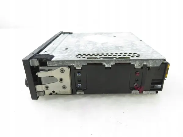 Radio usado OEM 1J0035152F para VW Passat B5 FL image 3