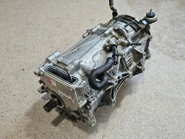 Moteur électrique avant Porsche Taycan OEM 9J1901131E image 10