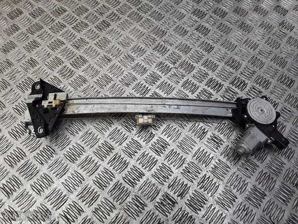Regulador de ventana Honda Civic OEM AM-506027 Usado image 4