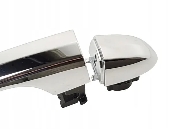 Etummaisen Oikean Oven Kahva Kromi Fiat 500x 2014–2024 OE image 2