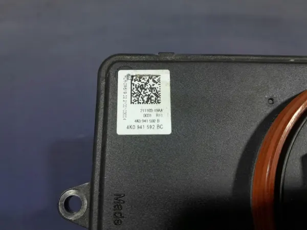 Module Convertisseur LED Audi Q7 II OEM 4K0941592BC image 4