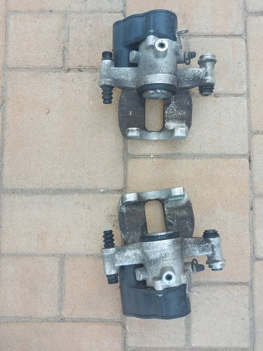 MERCEDES SPRINTER 910 TAUSTAPURISTIMET A9104230800 image 2