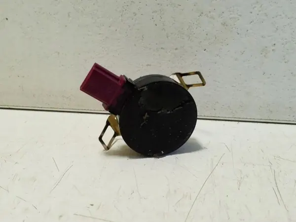 Volvo XC40 2020 Sadeanturi OEM 31652847 image 3