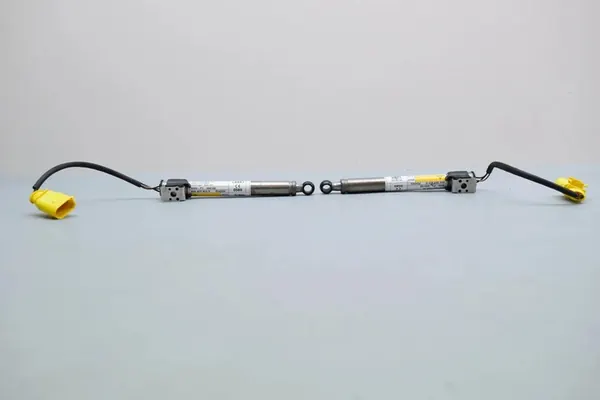 Huvudgångsbehållare AUDI Q5 (FY) 80A823823D image 3