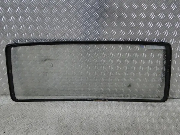 Vitre de hayon VW T4 OEM 701 - État utilisé image 3