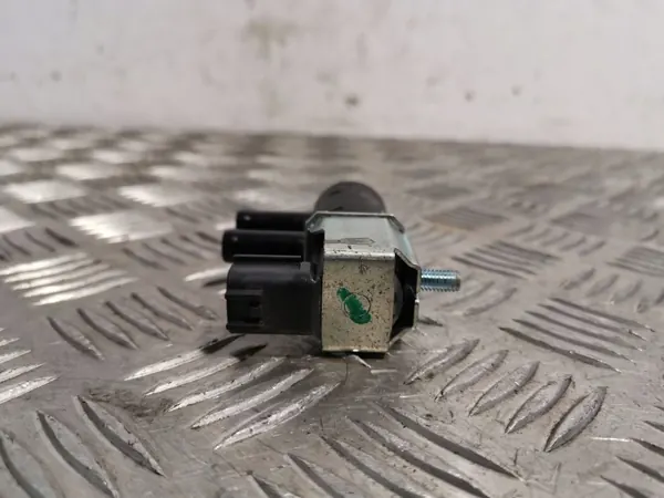 Nissan Turbolader-Regelventil OEM K5T485947X20 - Gebraucht image 3