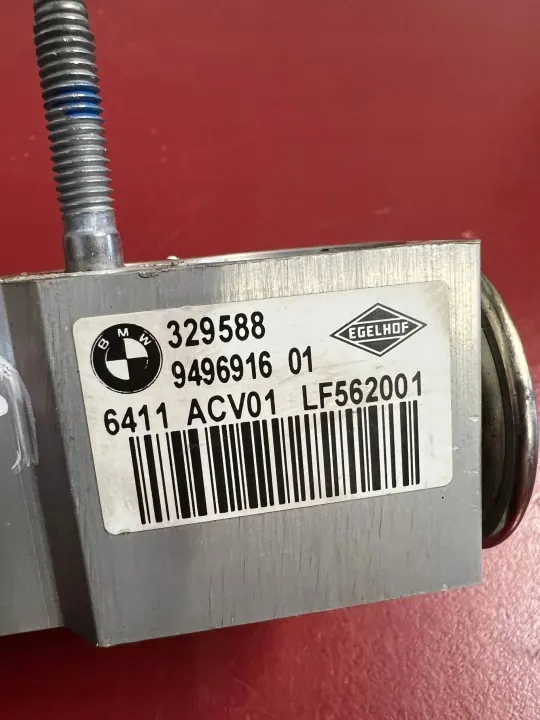BMW X7 G07 ilmastointilaajennusventtiili OEM 9496916 image 3