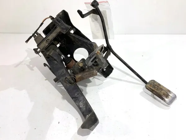 Pedalen OEM 701721315B voor VW Transporter T4 1990-2004 image 3