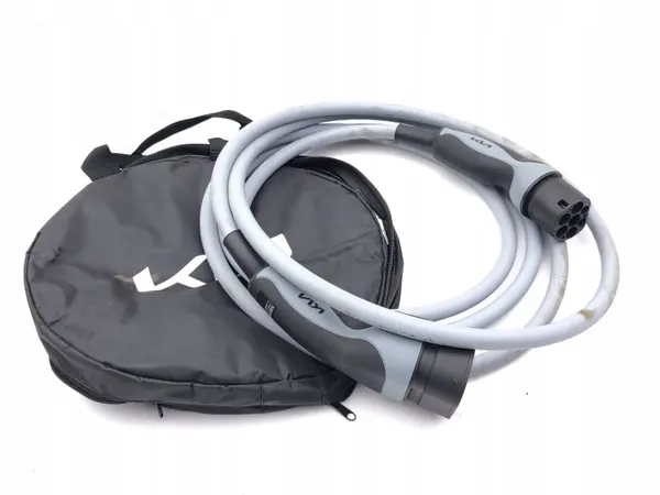 Kia Niro II EV 2024 Ladekabel-Abdeckung OEM 66632ADE023A image 2
