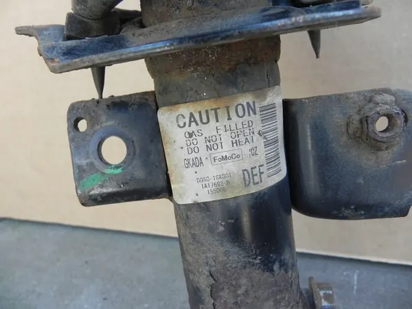 FORD MONDEO MK5 V McPherson Dämpare Främre V/H image 5