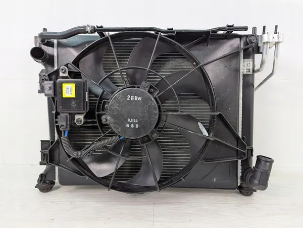 Kia Water Radiator 25310H8400 image 6