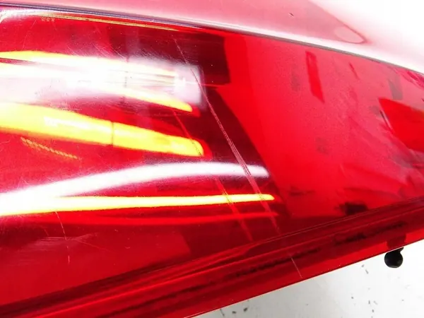 Lámpara trasera izquierda Skoda Octavia 3 Lift image 6