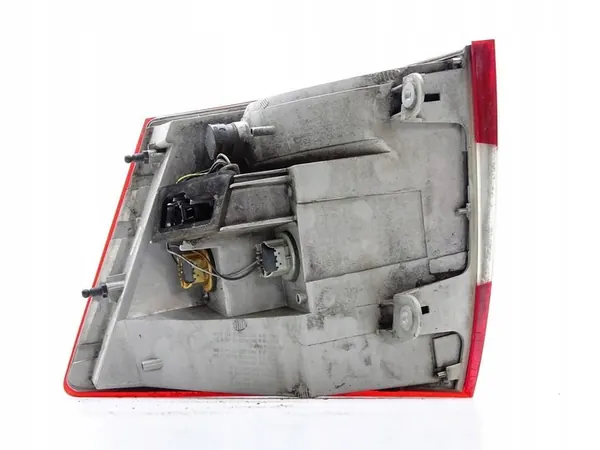 Lámpara trasera izquierda Skoda Octavia 3 Lift image 7