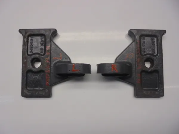 Voor schokdemperbevestiging OEM 349560DQ 349570DQ Renault Midlum image 2