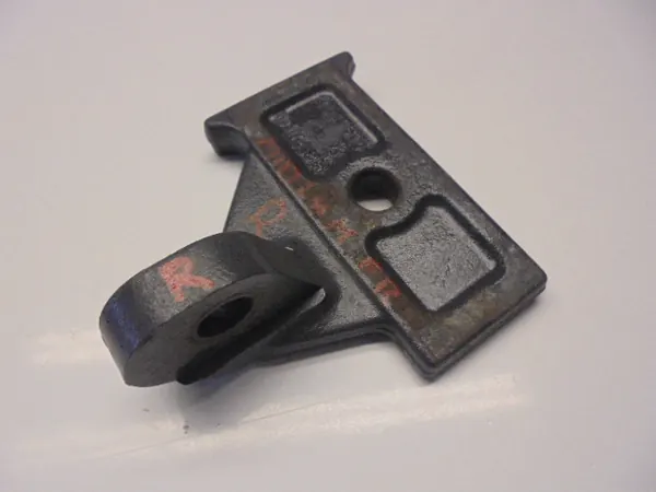 Voor schokdemperbevestiging OEM 349560DQ 349570DQ Renault Midlum image 5