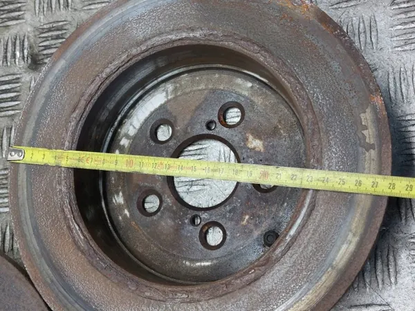 OEM TARCZE HAMULCOWE TYŁ + ZACISKI TOYOTA AVENSIS T25 image 6
