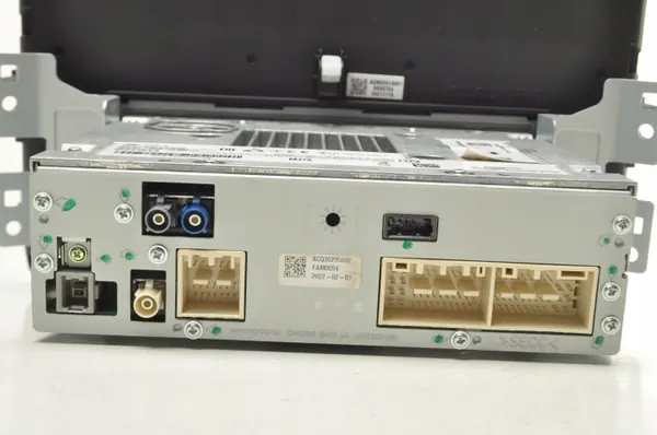 OEM 96560-J7576WK Écran Navigation Kia Xceed image 10