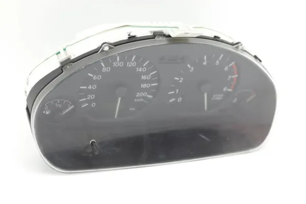 Compteur Mitsubishi Space Star 1.4/1.6 Essence MR489034 image 3