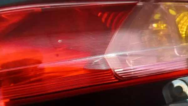 Luz trasera izquierda Fiat Grande Punto image 8