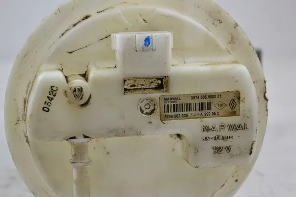 RENAULT CLIO III 1.2 Brandstofpomp image 3