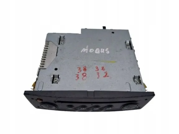 Radio CD OEM 8200483757 pour Renault Clio 3 (2005-2009) image 4