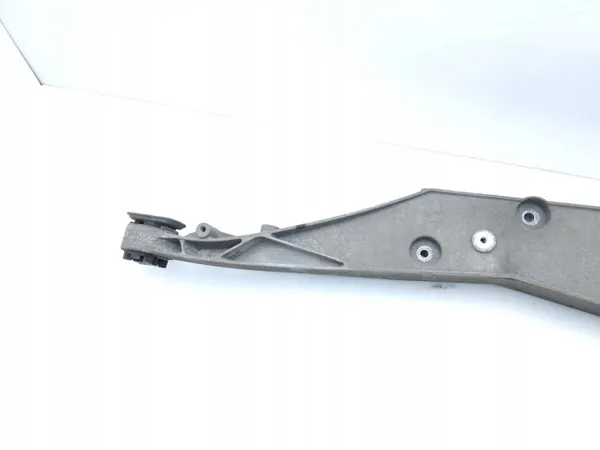Bakre reduktormontering BMW X1 F48 OEM 6852896 image 4