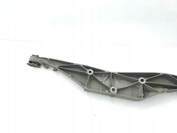 Bakre reduktormontering BMW X1 F48 OEM 6852896 image 7