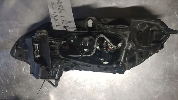 VOLVO XC60 LIFT XENON OIKEA AJOVALO image 4