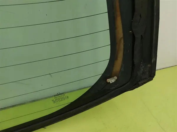 Vitre arrière chauffée OEM AS2 M3232 REMI pour Toyota Auris image 7