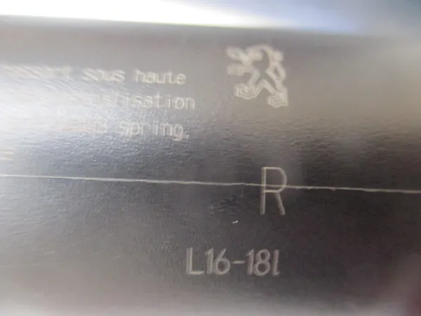 PEUGEOT 5008 II P87 Rechter Elektrische Achterklep Actuator OEM image 8