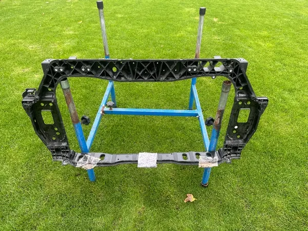 KIA RIO 3 III 2011-2017 Frontverstärkung OEM image 4