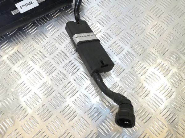 Polttoaineen hiilisuodatin OEM 670030583 Maseratille image 4