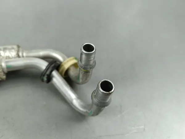 Ligne de refroidissement d'huile Jeep Grand Cherokee WL 2022 image 3