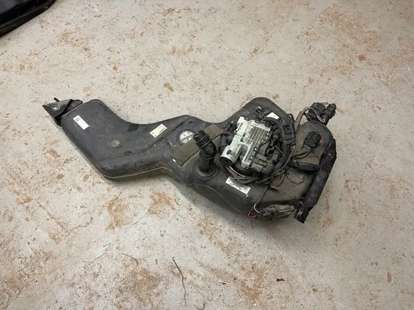 Pompe Réservoir AdBlue OEM 0444050039 2.0 TDI image 3