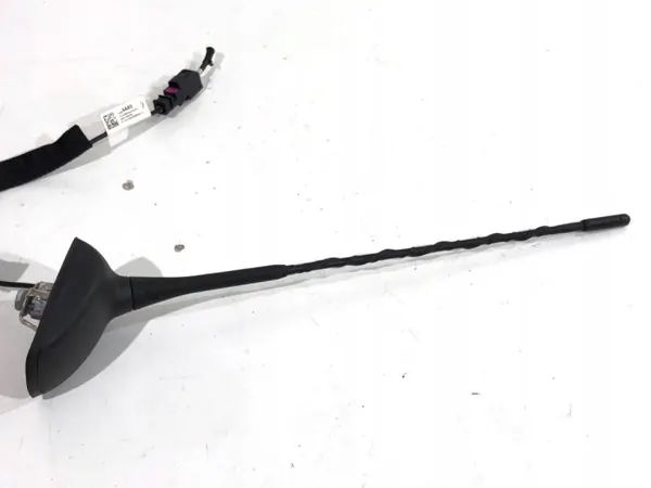 Antena OEM 13484449 para Opel Corsa E Hatchback image 2