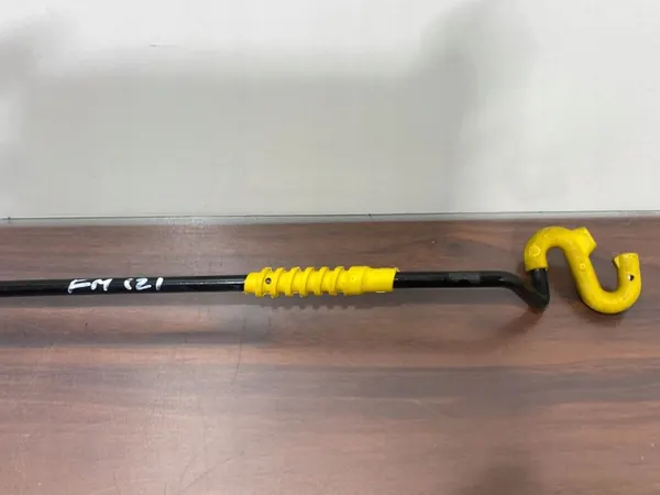 Soporte de capó Cupra Formentor OEM FBZ28872 - Usado image 3