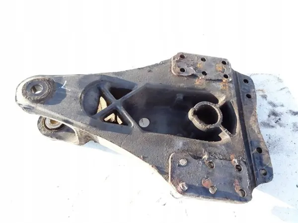 OEM 82441450 Hinterer Linker Halbaufleger-Befestigungsträger image 4