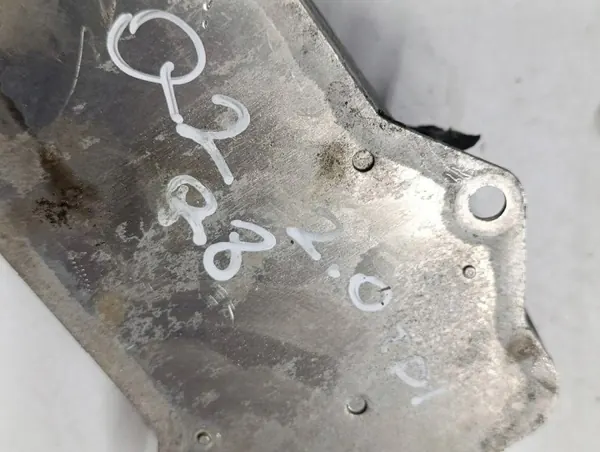 Oljekylare Audi Q2 16-19 OEM 0GC317019C Begagnad image 4