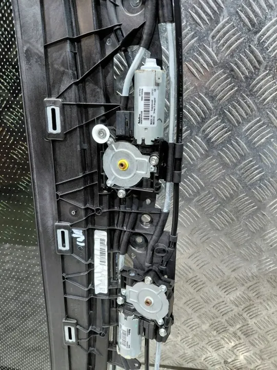 BMW X7 Panorama Sky Lounge tak OEM 9448561 image 8