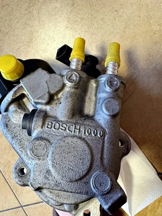 Audi OE 0445010529 03L130755AC begagnad del image 5