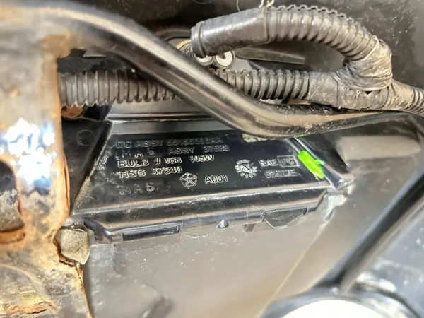 Marco matrícula trasera Jeep Cherokee KJ OEM 55156006AA image 6