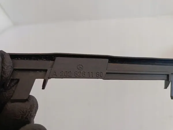 Joint de phare avant gauche Mercedes W202 A2028261180 image 5