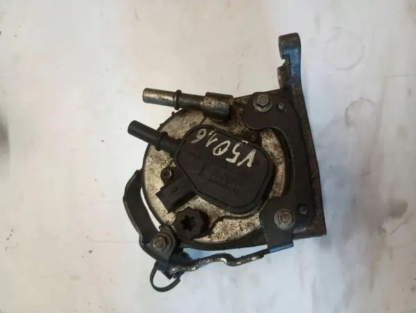 Polttoainesuodattimen kotelo VOLVO V50 1.6L diesel 2009 image 5